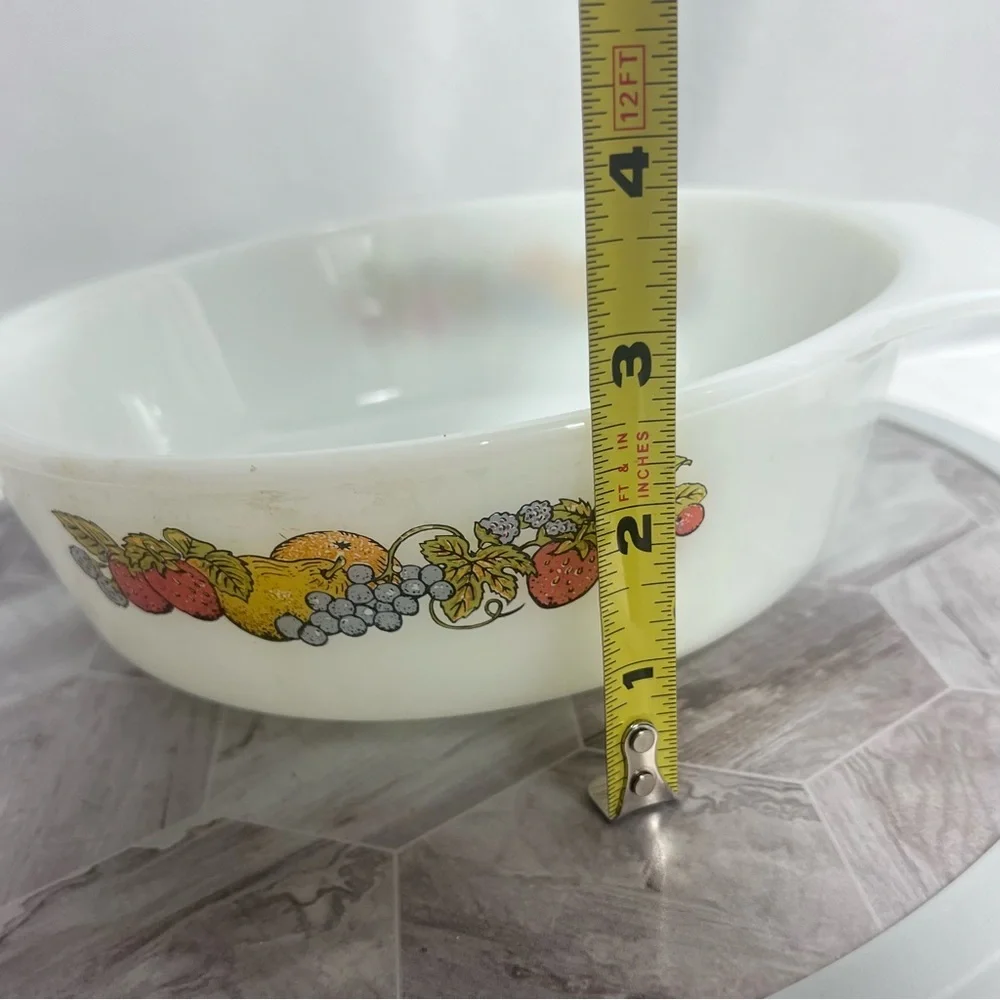 Vintage Anchor Hocking Fruit Harvest Fire-King 1 Qt Casserole Dish USA